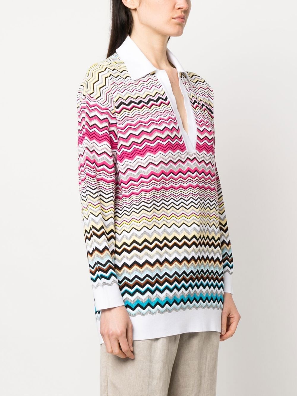 Long-sleeved oversized polo shirt with chevron pattern