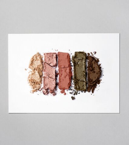 Eyeshadow 5 Colours  CORPORATE COLOURS